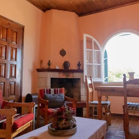 Andrea'S Traditional House Corfu  ภายนอก รูปภาพ